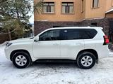 Toyota Land Cruiser Prado 2023 годаfor29 000 000 тг. в Астана – фото 4