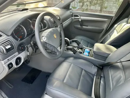 Porsche Cayenne 2004 года за 6 200 000 тг. в Алматы – фото 18
