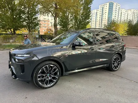 BMW X7 2024 года за 80 000 000 тг. в Астана