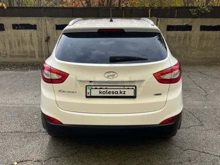 Hyundai Tucson 2015 года за 7 950 000 тг. в Усть-Каменогорск – фото 10