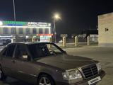 Mercedes-Benz E 220 1993 годаүшін1 800 000 тг. в Тараз – фото 3