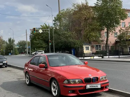 BMW 528 1996 года за 2 850 000 тг. в Тараз – фото 3