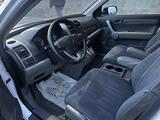 Honda CR-V 2007 года за 6 000 000 тг. в Актобе – фото 3