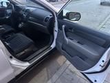 Honda CR-V 2007 года за 6 000 000 тг. в Актобе – фото 4