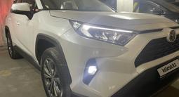 Toyota RAV4 2025 года за 16 700 000 тг. в Алматы – фото 2