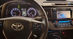 Toyota RAV4 2016 годаfor11 990 000 тг. в Усть-Каменогорск – фото 4