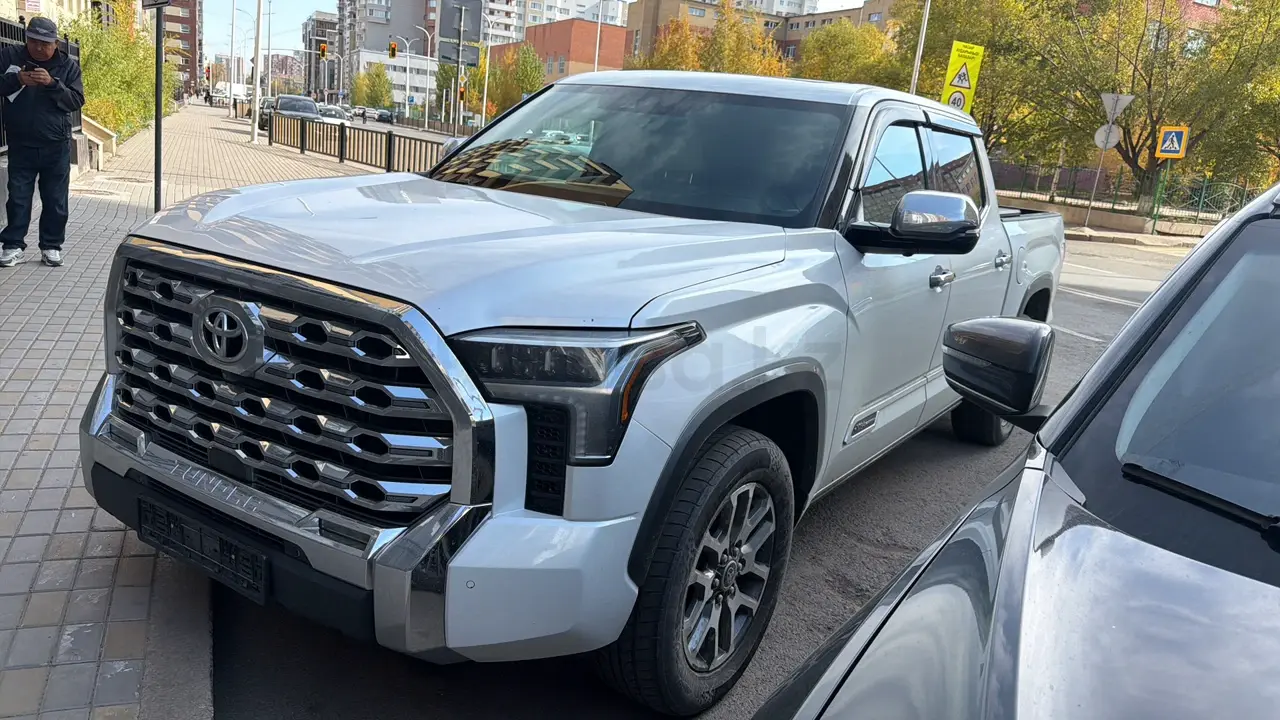 Toyota Tundra, 2022