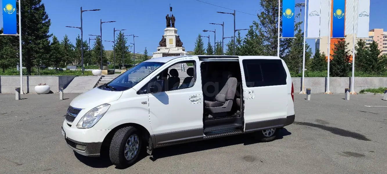 Hyundai Starex, 2011