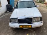 Mercedes-Benz E 200 1990 года за 900 000 тг. в Алматы – фото 3