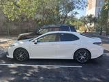 Toyota Camry 2022 года за 11 700 000 тг. в Талдыкорган – фото 3