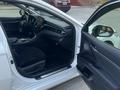 Toyota Camry 2023 года за 16 500 000 тг. в Актау – фото 5