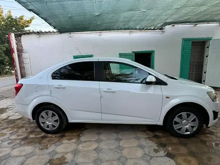 Chevrolet Aveo 2013 года за 4 000 000 тг. в Жанакорган – фото 2