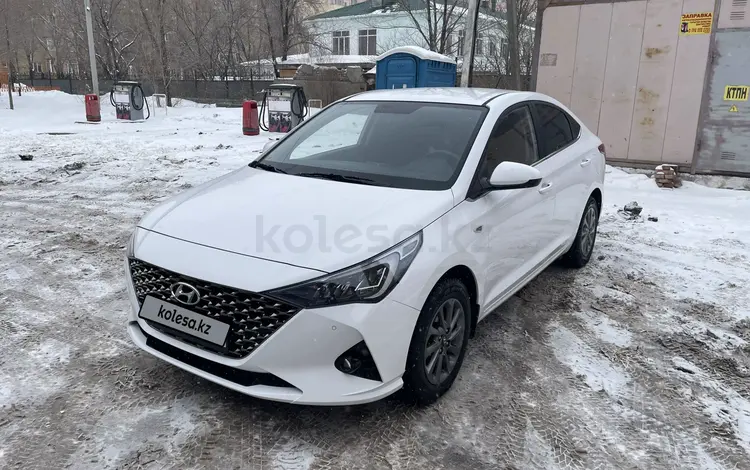 Hyundai Accent 2022 годаүшін8 700 000 тг. в Астана