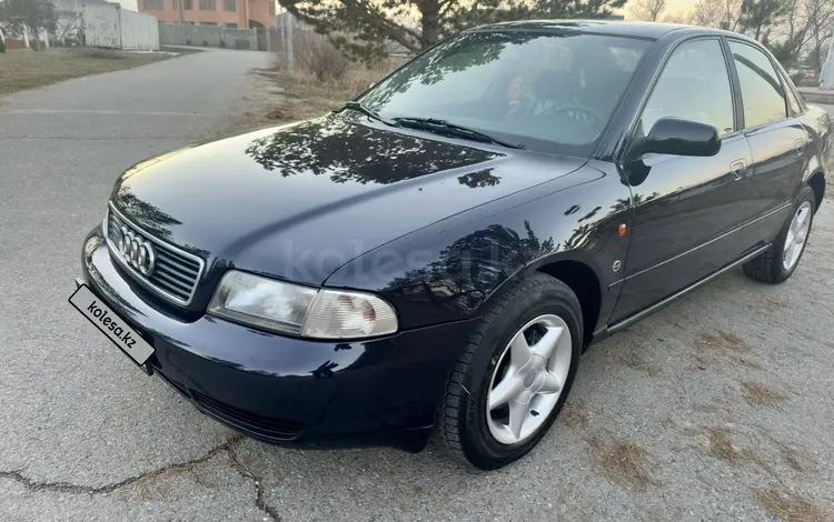 Audi A4 1997 годаfor2 900 000 тг. в Алматы