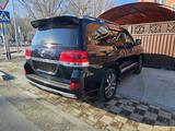 Toyota Land Cruiser 2012 года за 20 166 000 тг. в Атырау – фото 3