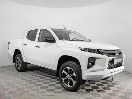 Mitsubishi L200 DC Invite+ 2022 года за 15 500 000 тг. в Алматы