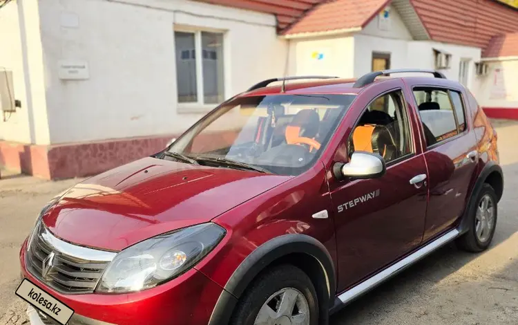 Renault Sandero Stepway 2014 года за 3 800 000 тг. в Алматы