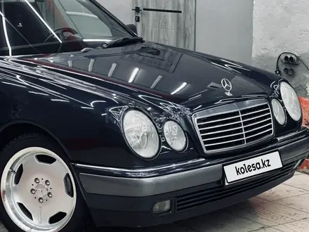 Mercedes-Benz E 200 1997 года за 4 500 000 тг. в Кокшетау