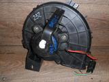 Моторчик печки на Опель Вектра С за 25 000 тг. в Караганда
