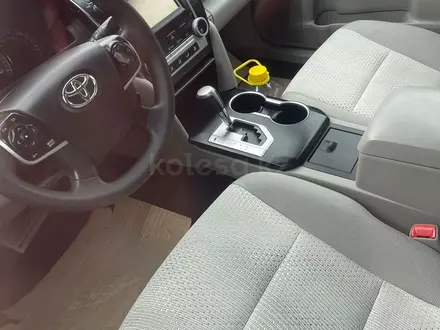 Toyota Camry 2014 года за 6 000 000 тг. в Актау – фото 11