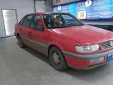 Volkswagen Passat 1994 года за 2 300 000 тг. в Уральск – фото 3