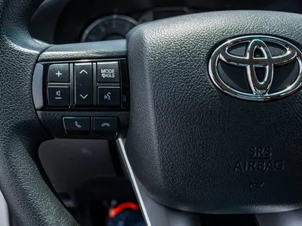 Toyota Hilux 2022 года за 22 000 000 тг. в Атырау – фото 11