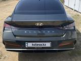 Hyundai Elantra 2023 года за 10 500 000 тг. в Актобе – фото 3