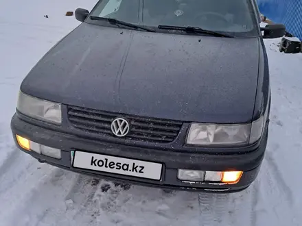 Volkswagen Passat 1994 года за 2 100 000 тг. в Уральск