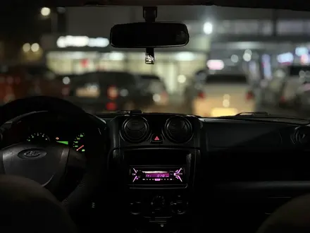 ВАЗ (Lada) Granta 2190 2018 года за 2 700 000 тг. в Семей – фото 3