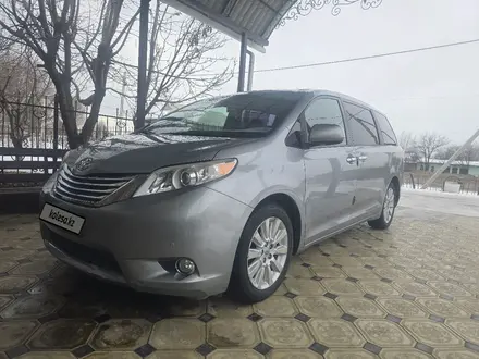 Toyota Sienna 2012 года за 11 800 000 тг. в Сарыагаш