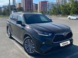 Toyota Highlander 2023 года за 32 000 000 тг. в Астана – фото 3