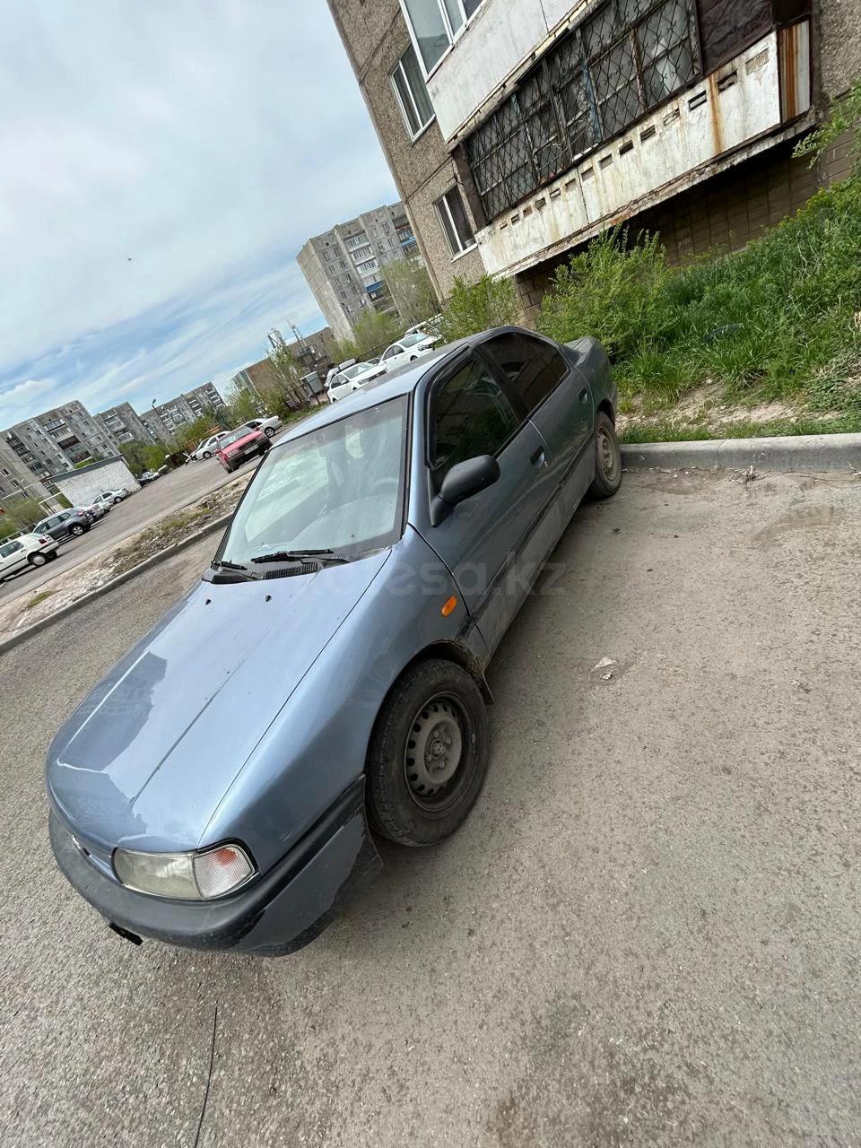 Nissan Primera 1993 г.