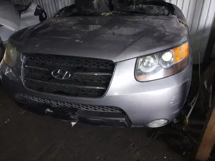 Hyundai Santa Fe фары оригинал за 45 000 тг. в Алматы – фото 2