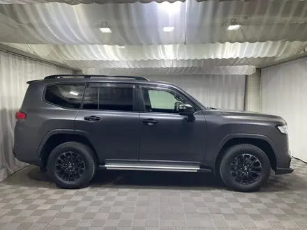 Toyota Land Cruiser Prestige 2022 года за 42 700 000 тг. в Алматы – фото 17