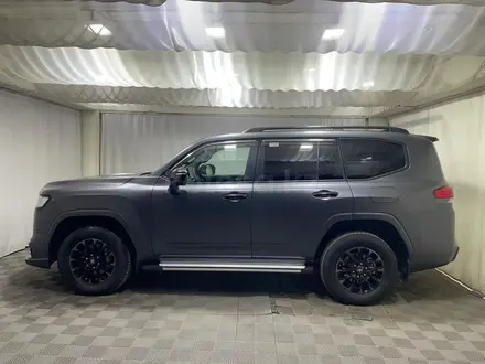 Toyota Land Cruiser Prestige 2022 года за 42 700 000 тг. в Алматы – фото 3