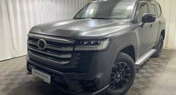 Toyota Land Cruiser Prestige 2022 года за 42 700 000 тг. в Алматы