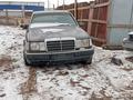 Mercedes-Benz E 260 1992 года за 600 011 тг. в Актау