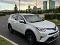 Toyota RAV4 2018 годаүшін11 000 000 тг. в Астана – фото 2