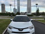 Toyota RAV4 2018 годаүшін11 000 000 тг. в Астана
