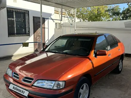 Nissan Primera 1997 года за 1 600 000 тг. в Жанаозен