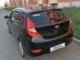 Hyundai Accent 2013 года за 5 200 000 тг. в Петропавловск – фото 3