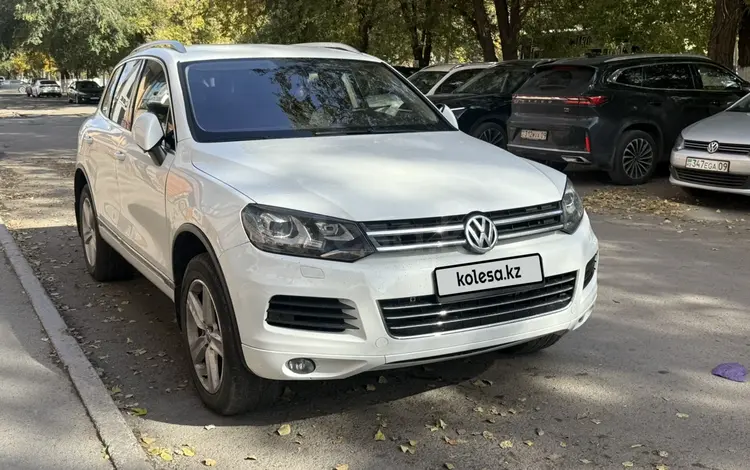 Volkswagen Touareg 2012 года за 8 900 000 тг. в Караганда