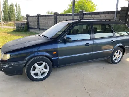 Volkswagen Passat 1996 года за 1 500 000 тг. в Шымкент
