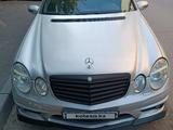 Mercedes-Benz E 320 2002 годаүшін4 550 000 тг. в Алматы – фото 2