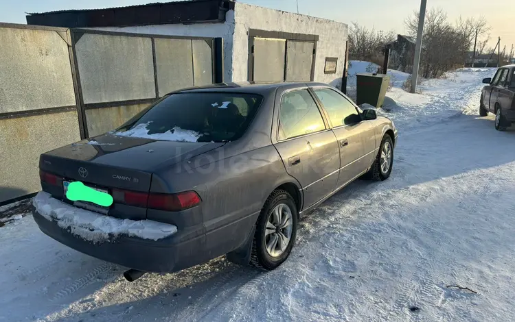 Toyota Camry 1999 годаfor2 800 000 тг. в Павлодар