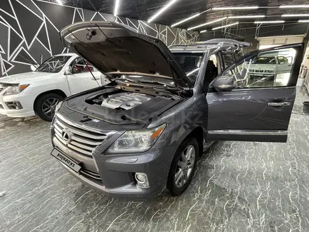 Lexus LX 570 2013 года за 24 000 000 тг. в Актау – фото 3