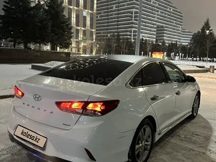 Hyundai Sonata 2017 года за 8 300 000 тг. в Астана – фото 2