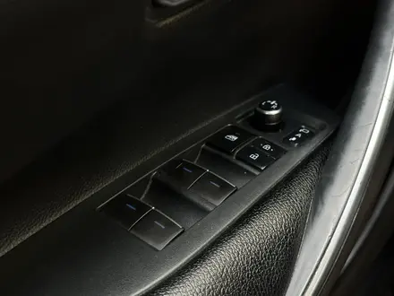 Toyota Corolla 2019 года за 8 900 000 тг. в Актобе – фото 16