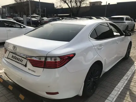 Lexus ES 250 2014 года за 10 000 000 тг. в Алматы – фото 3