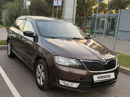 Skoda Rapid 2014 года за 3 500 000 тг. в Алматы